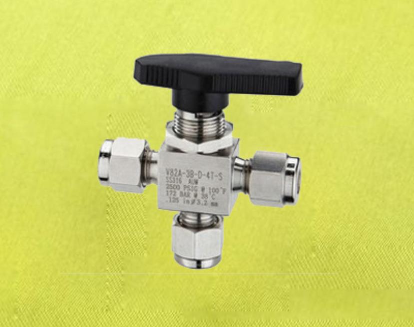 不鏽鋼三(san)通球閥