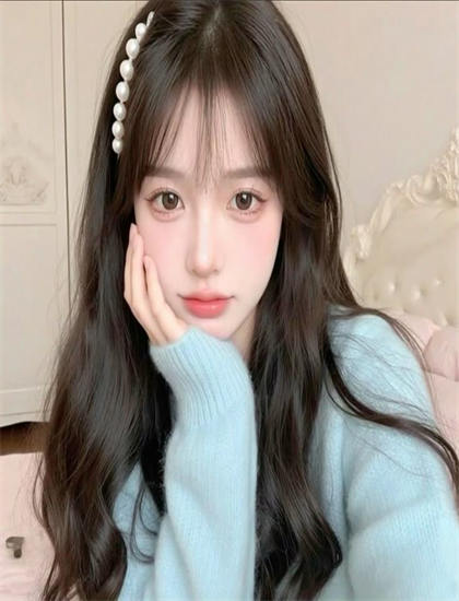 演员访谈：新女性宝鉴：专业人士推荐与评分现代解读